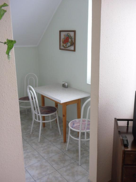 Friends Villa Apartments Heviz Ngoại thất bức ảnh