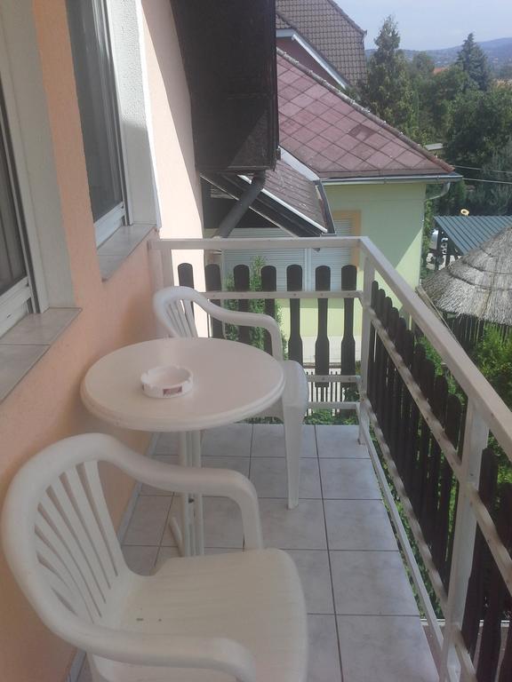 Friends Villa Apartments Heviz Ngoại thất bức ảnh