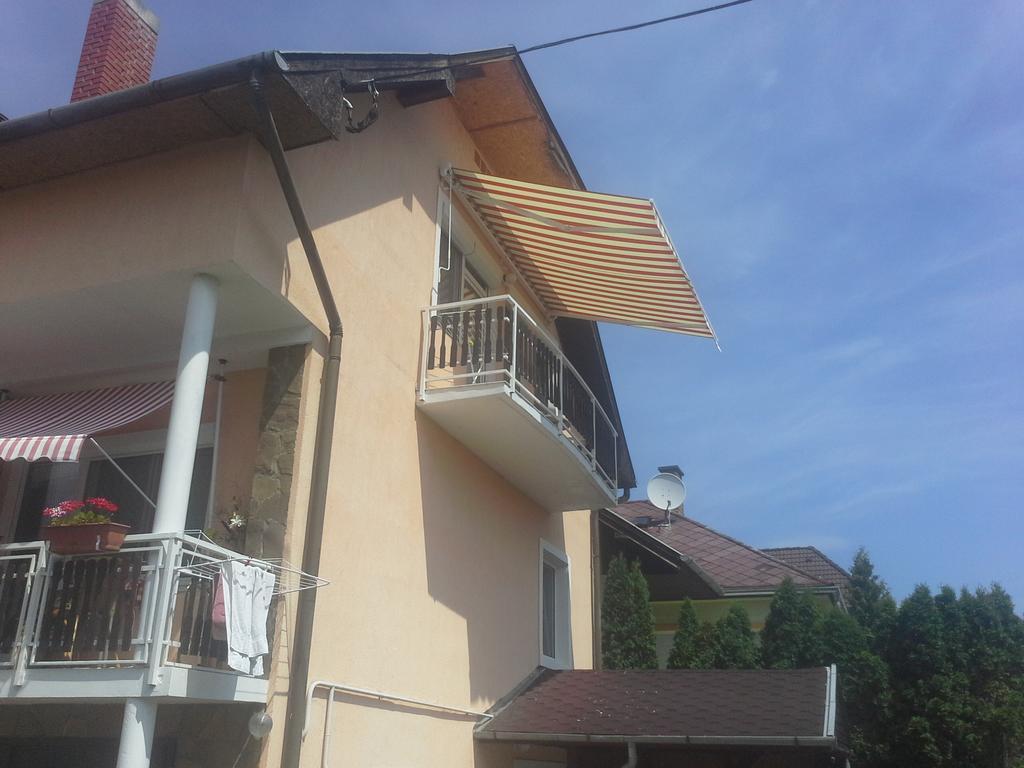 Friends Villa Apartments Heviz Ngoại thất bức ảnh