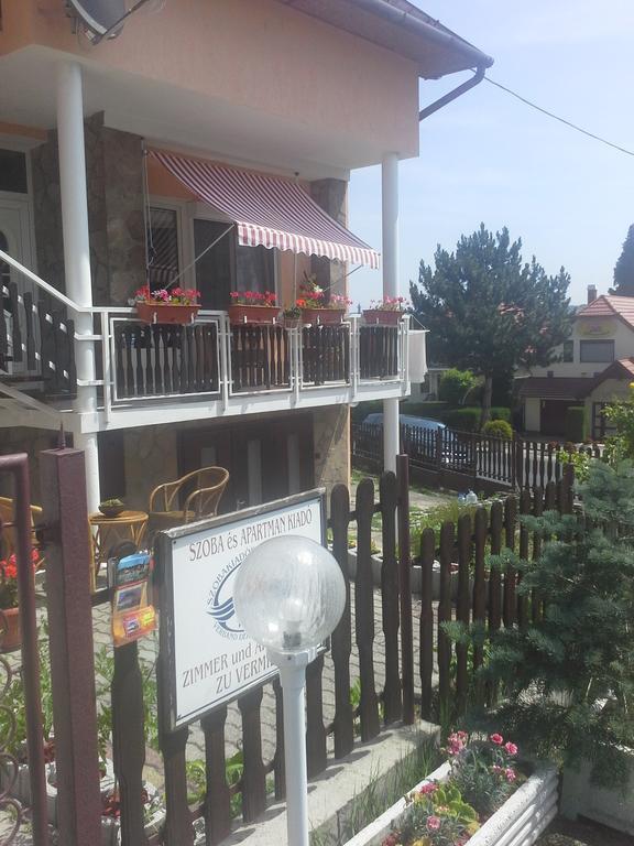 Friends Villa Apartments Heviz Ngoại thất bức ảnh