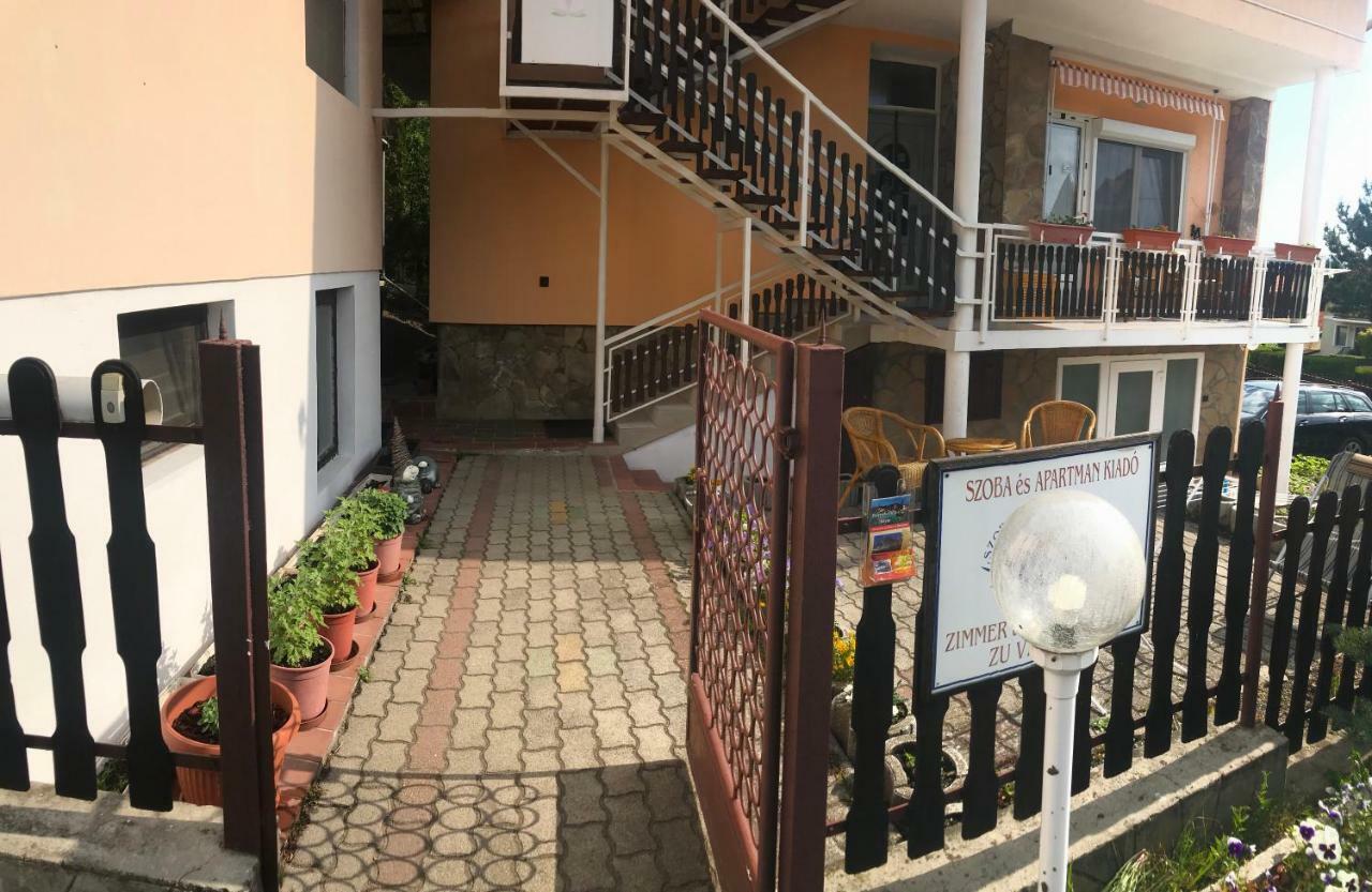 Friends Villa Apartments Heviz Ngoại thất bức ảnh
